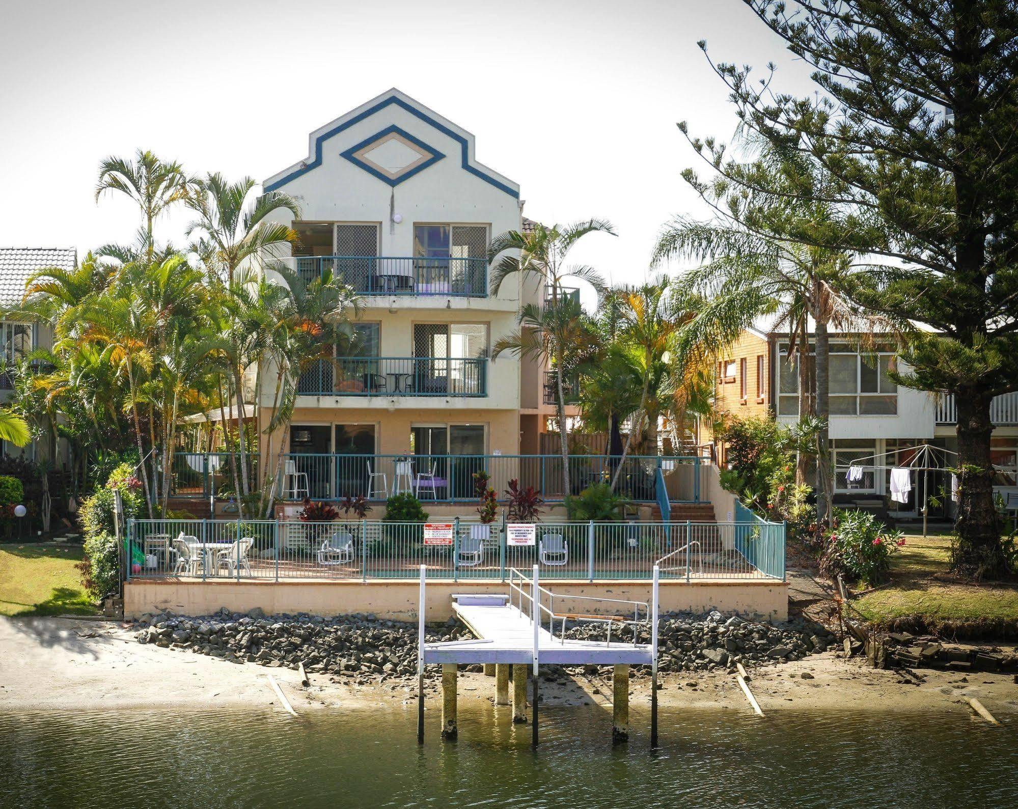 Surfers Riverside Gold Coast Buitenkant foto